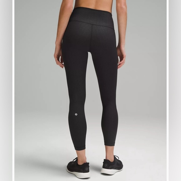 NWT Lululemon Wunder Train High-Rise Tight 25" Distressed Twill Emboss Black 4 - Picture 3 of 11